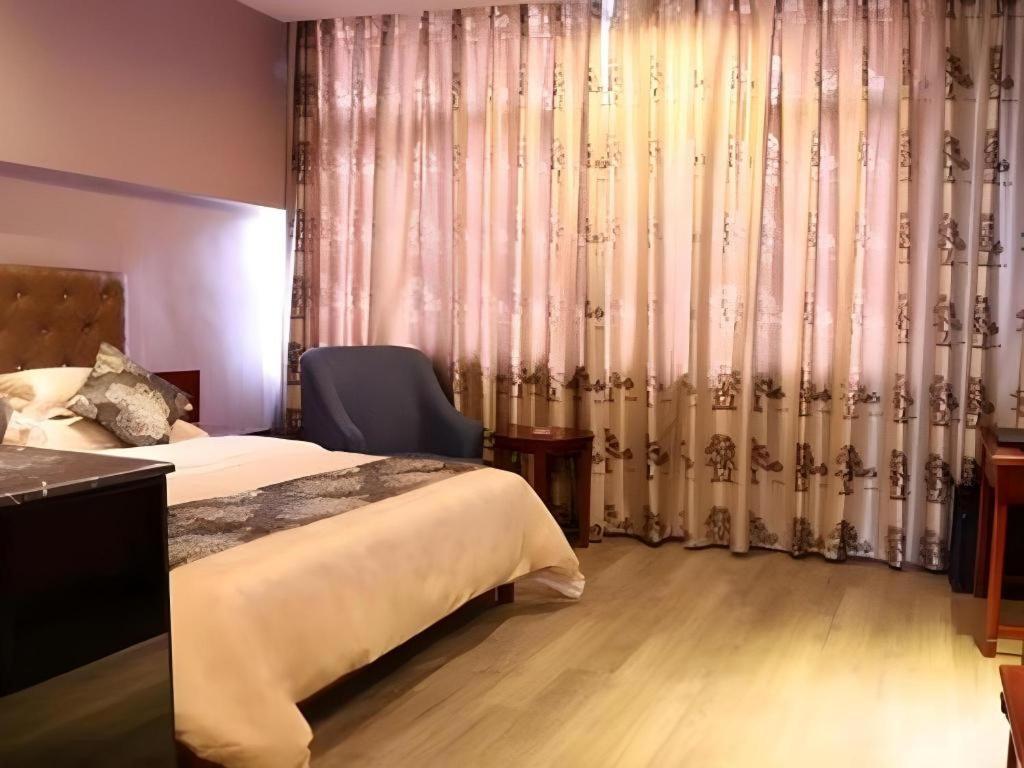 Zhangjiajie Fulante Theme Hotel Bagian luar foto